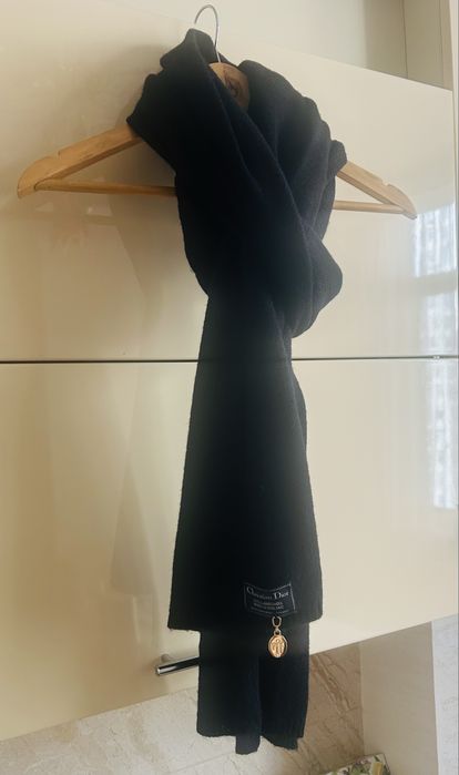 Christian Dior -Шарф палантин-100-%-шерсть- кашемир-оригинал