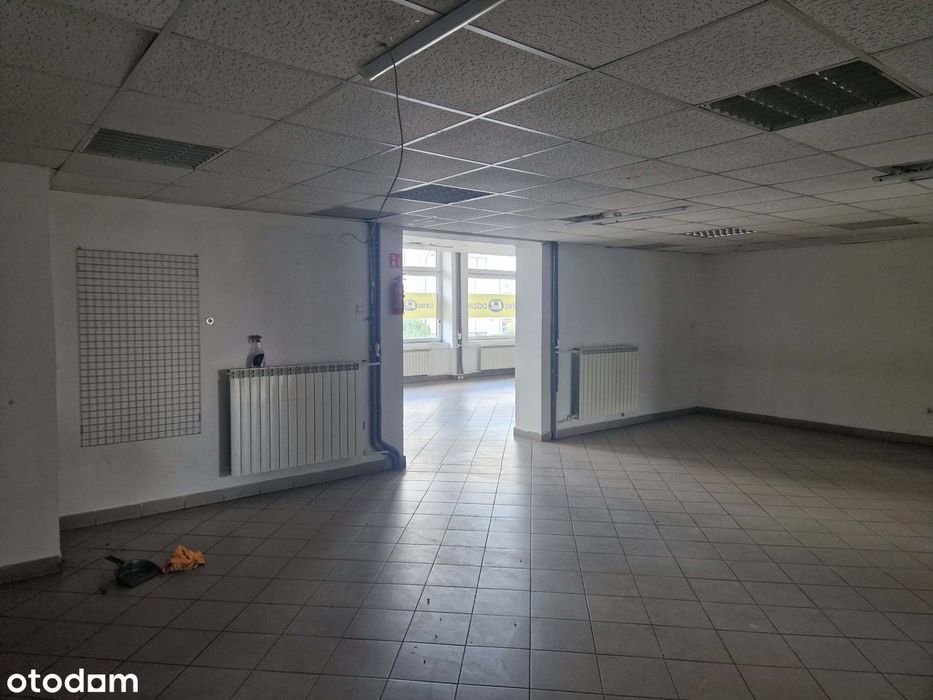 Lokal usługowo-handlowy 240 m2 centrum.