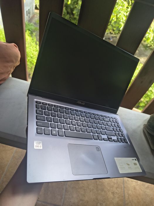 Sprzedam laptopa