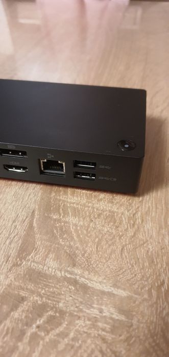 Stacja dokujaca Lenovo ThingPad Thunderbolt 3 Workstation Dock Gen 2