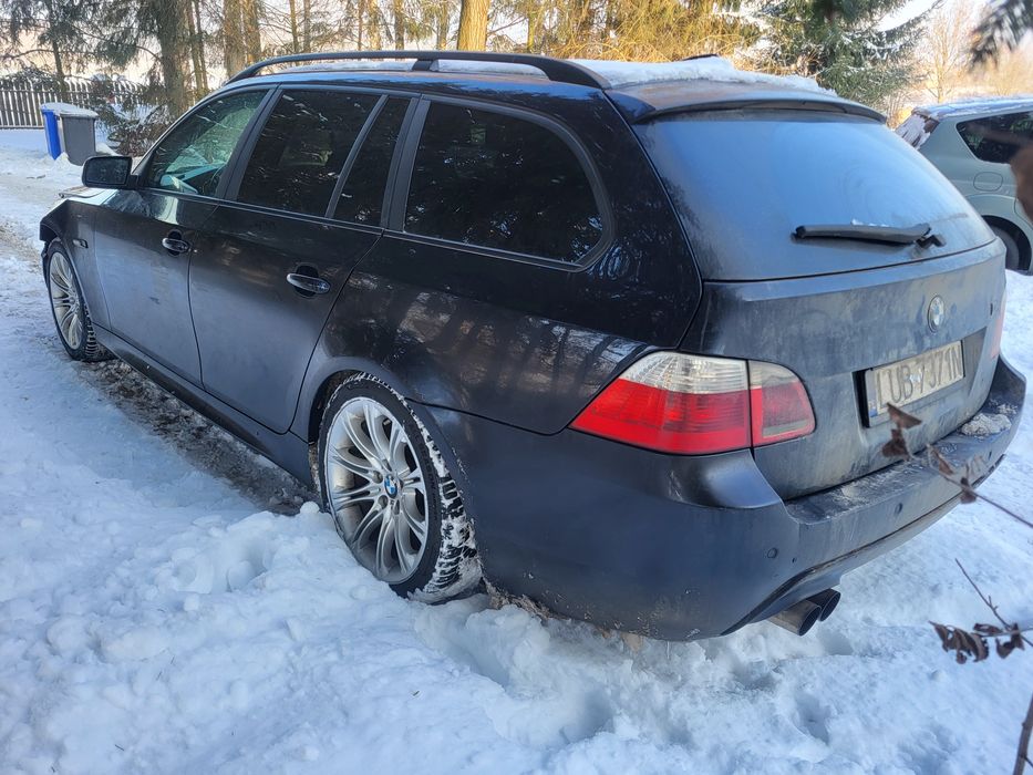 BMW E61 lift 530d 2005 manual m pakiet zadbana uszkodzona