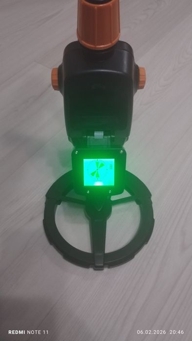Продам новый металлоискатель.