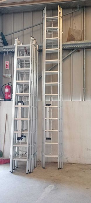 Escada  Tripla 3x3m (7m Úteis) c/ Corda Degrau Quadrado - Alumínio 6060