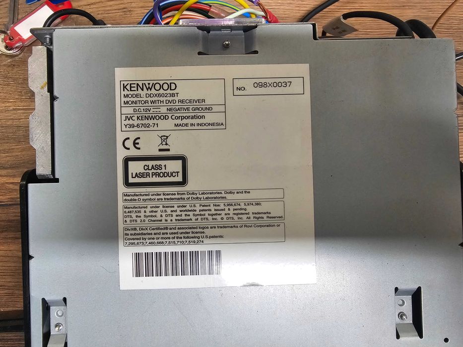 Radioodtwarzacz samochodowy Kenwood DDX6023BT