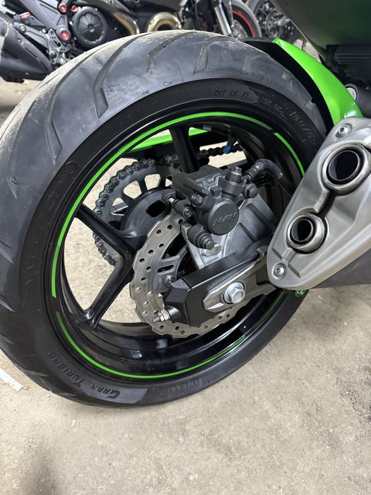 Японський мотоцикл Suzuki Z 800 пригнаний з Японії