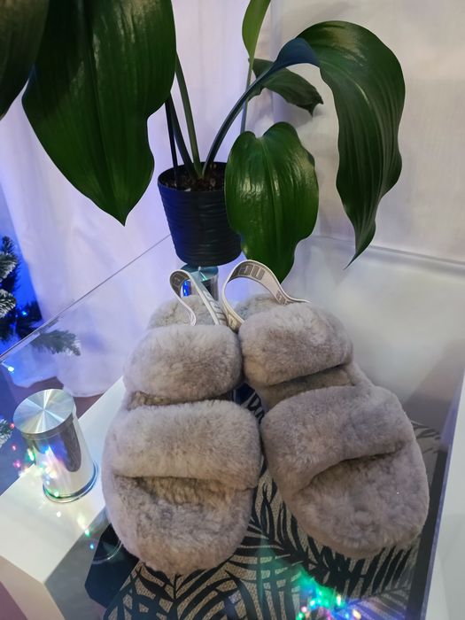 UGG сандалі (38)