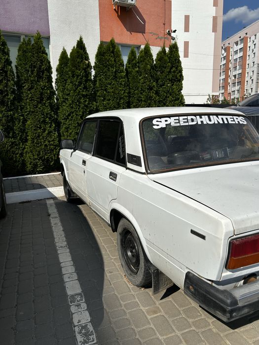 Жигули Ваз 2107 2001 год