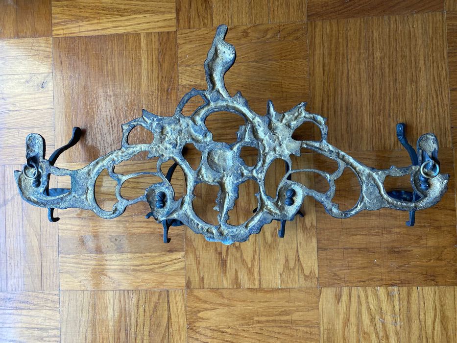 Cabideiro de parede victoriano vintage em ferro forjado