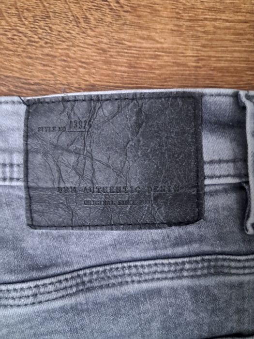 Spodnie jeans szare slim roz 44