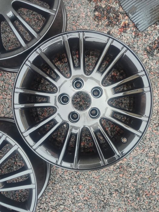 Диски R-16. 5×110. ET-49. J-6.5. Dia-65.1