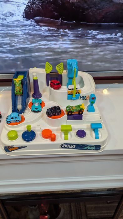 Інтерактивна іграшка