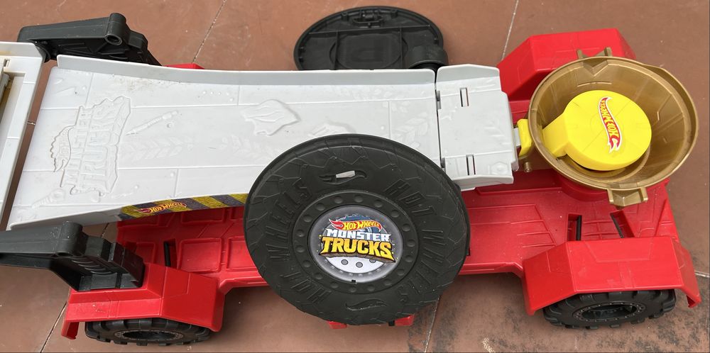 Hot Wheels pista desmontavel camião