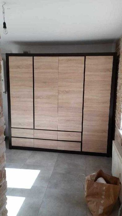 Duża szafa 230x220x60