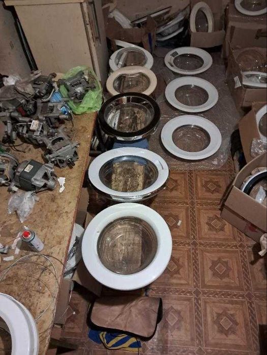 Крышка -дверка стиральной машины