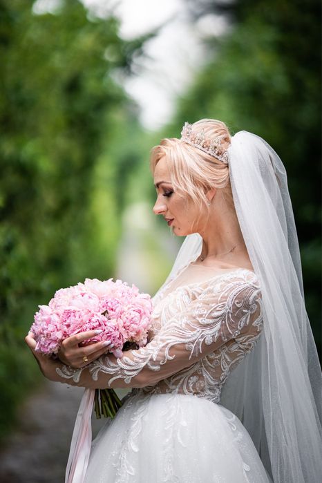 Весільна сукня / Весільне плаття