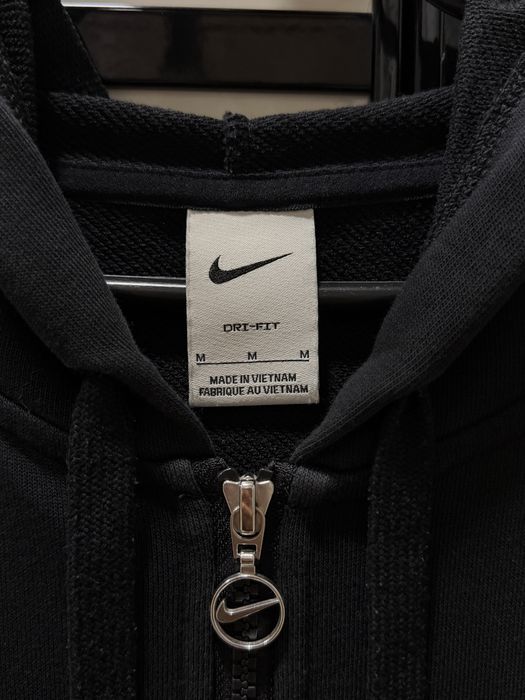 Оригінальна кофта Nike