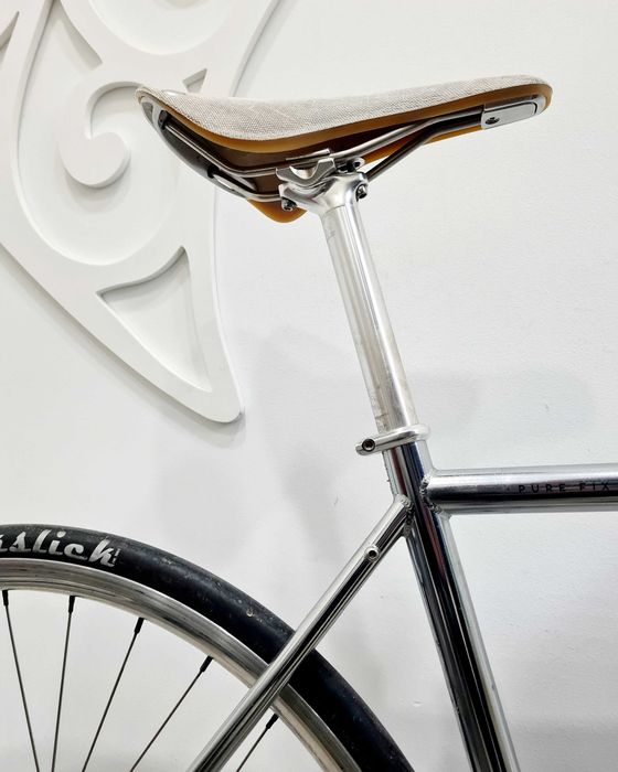 Bicicleta Pure Cycle LA - Fixie Original - Componentes (Brooks/MKS/3ttt)