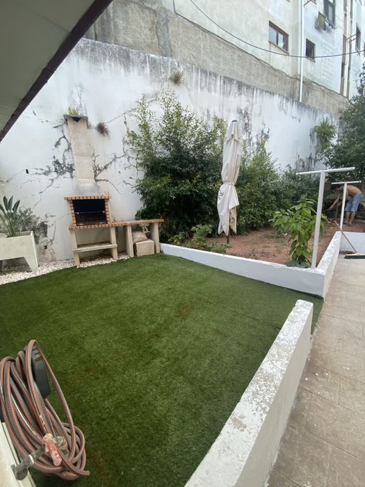 T3+1 com Terraço Privativo de 100 m² e Garagem Fechada – Olivais, Coimbra