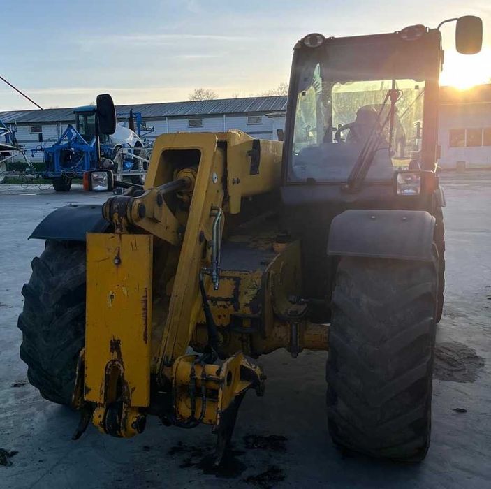 Ładowarka teleskopowa jcb 531-70