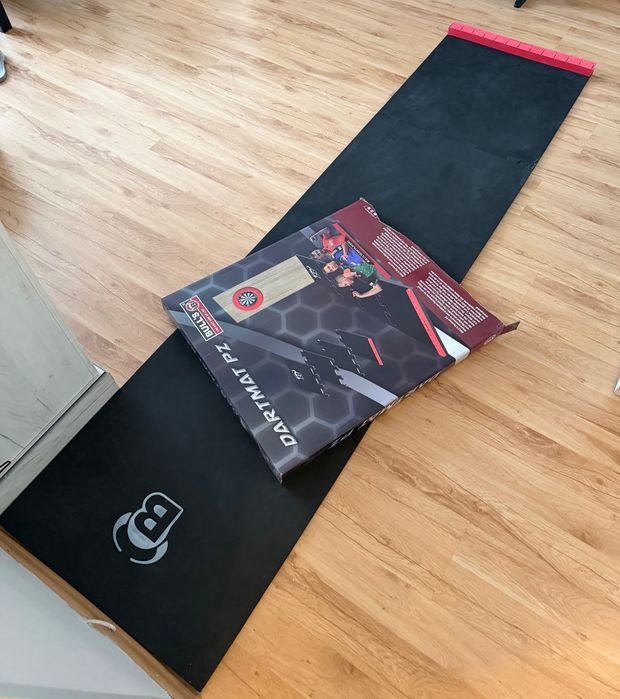 Mata do darta Bull's Dartmat puzzle