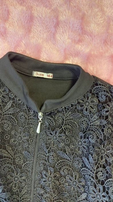 Продам шкільний костюм для дівчинки