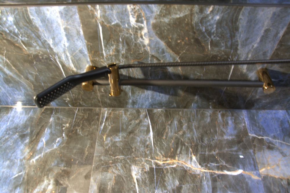 Kafelkarz glazurnik, wykończenie wnętrz ,Bielsko -Biała