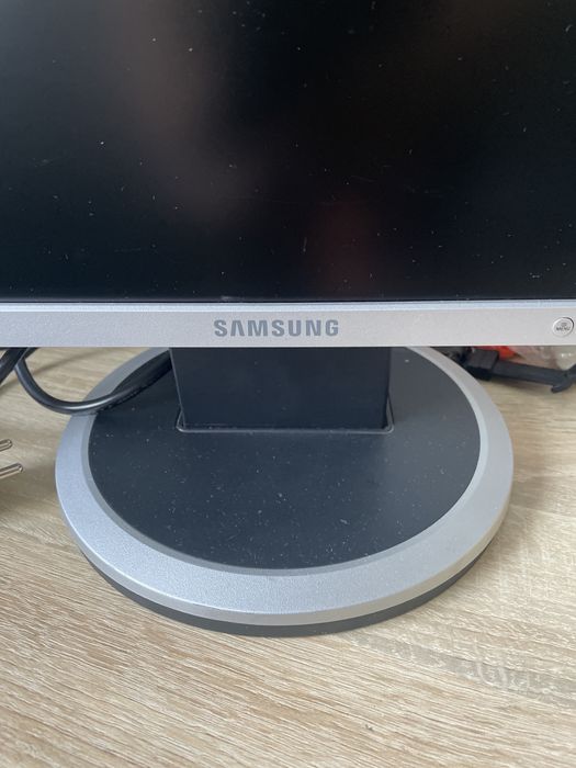 Monitor 19’’ samsung 940 BF