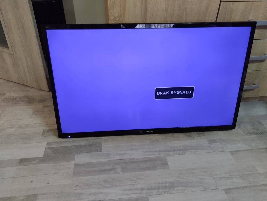 Telewizor 40 Cali + pilot