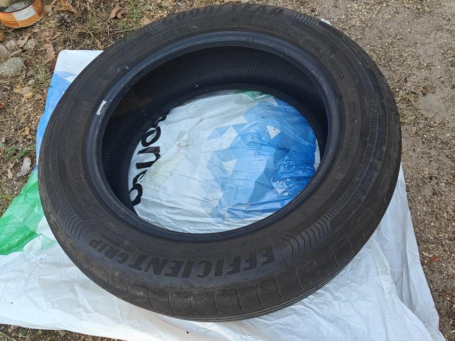 Opony GoodYear efficient grip 215/55 r17 dobre opony 5,5mm bieżnika