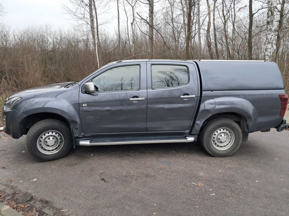 ISUZU  D max   Automat 4x4