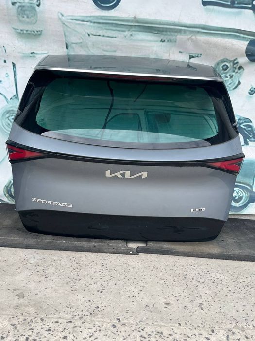 Kia Sportage NQ 5 Кришка багажника ляда в зборі  2022-2026 року