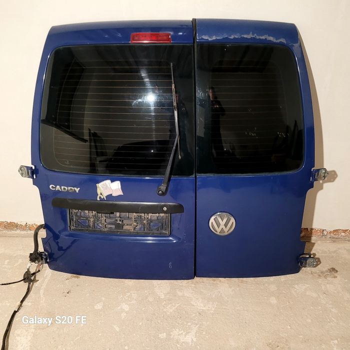 Двери  vw caddy кадди каді роспашонка