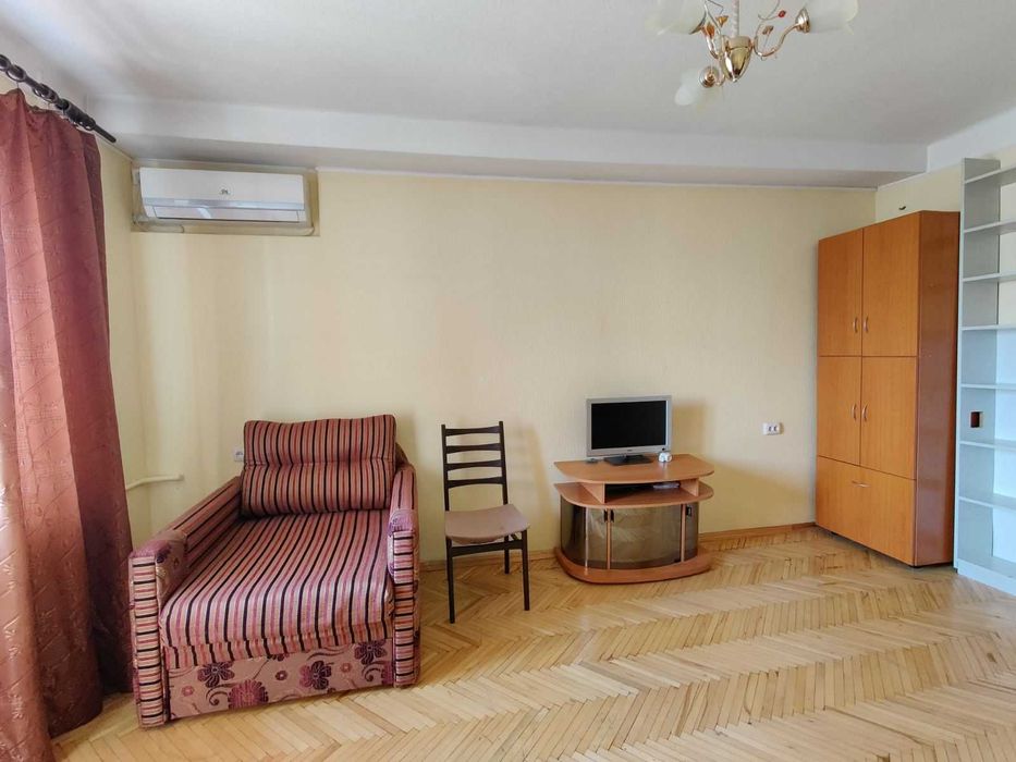 Здається однокімнатна квартира вул. Русанівська набережна 8, Русанівка