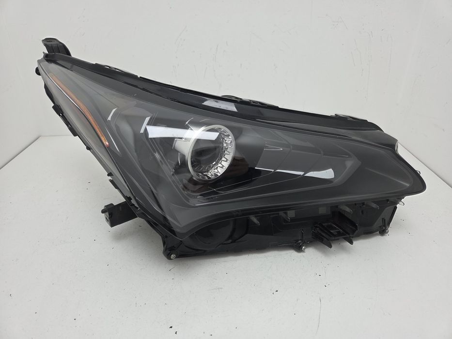 Фара права Lexus NX 2018-2021 USA