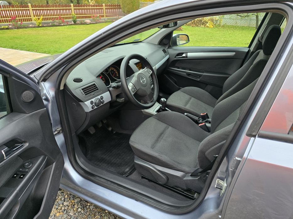 Opel Astra H 1.6