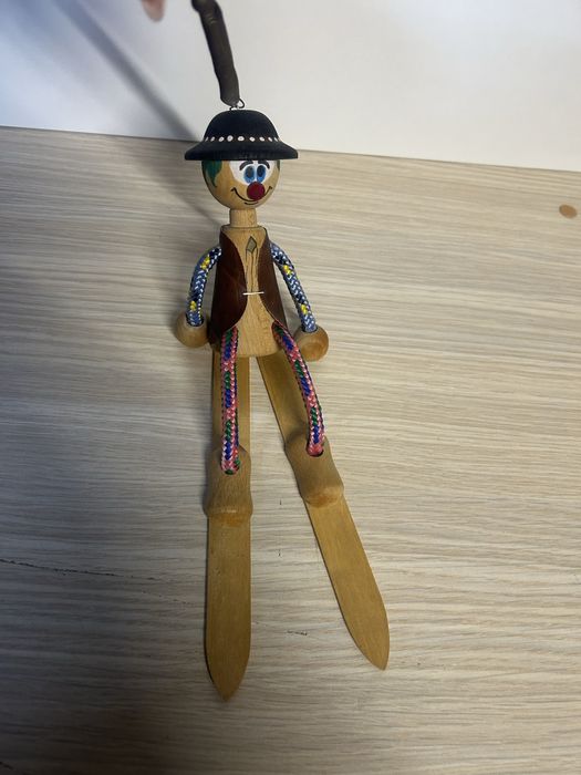 Drewniana figurka – dekoracja wisząca nr.9065