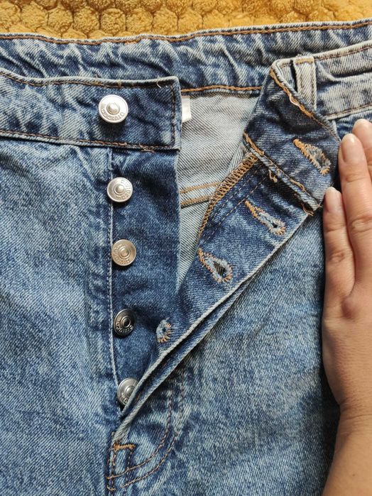 Jeansy H&M - 90s Straight High Jeans - roz. 48