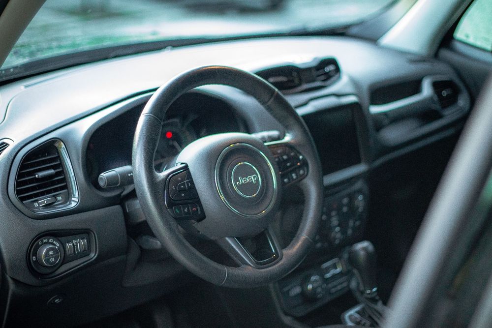 Jeep Renegade64606561160450123