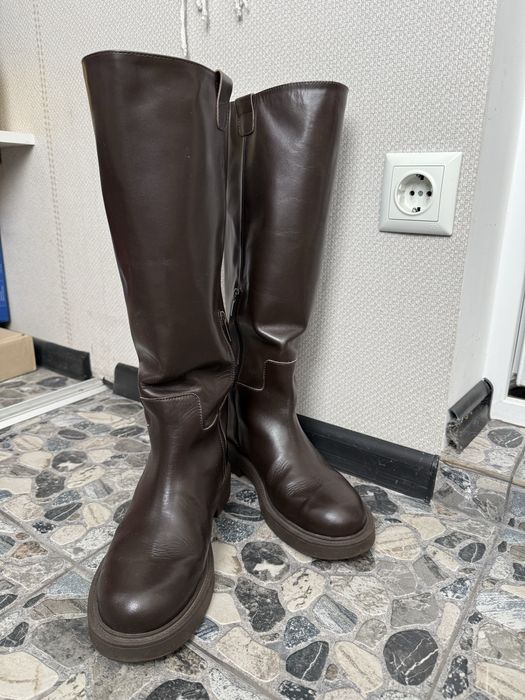 Шкіряні шоколадні жокейки