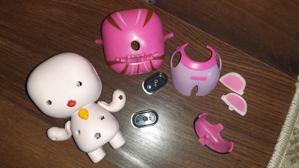 Домик- дворец с куколкой