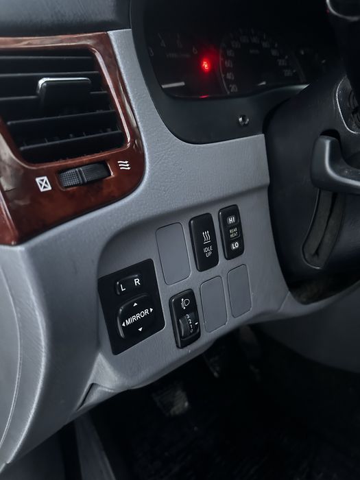 Toyota Avensis Verso