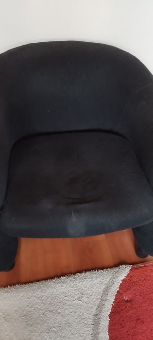 Poltrona   preta