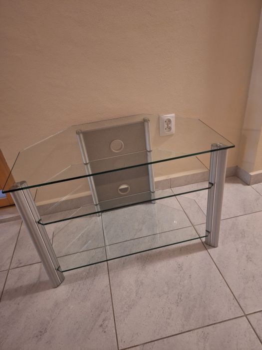 Stolik pod TV szklany