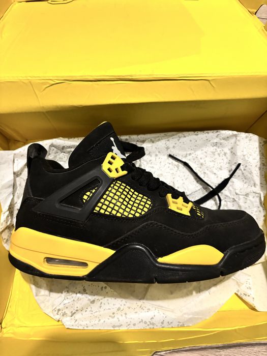 Jordan 4 Lightning czarno-żółte | rozmiar 38