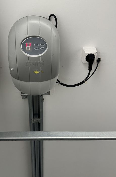 Motor portão de garagem