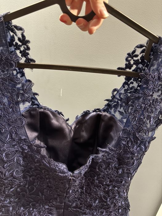 Sukienka na studniówkę