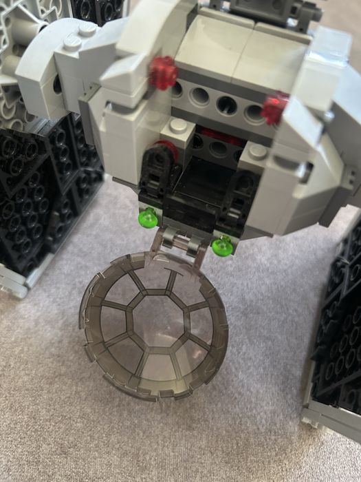 LEGO Star Wars 75300 Imperialny myśliwiec TIE