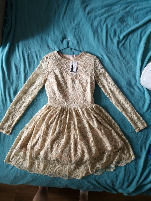 Гіпюрова сукня М 46 розмір