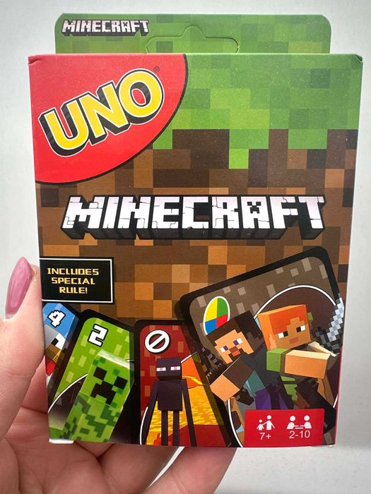 Uno gra Minecraft