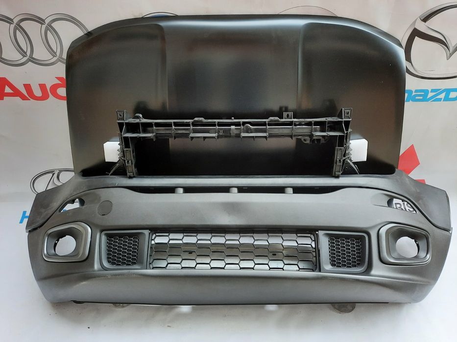 Капот Jeep renegade